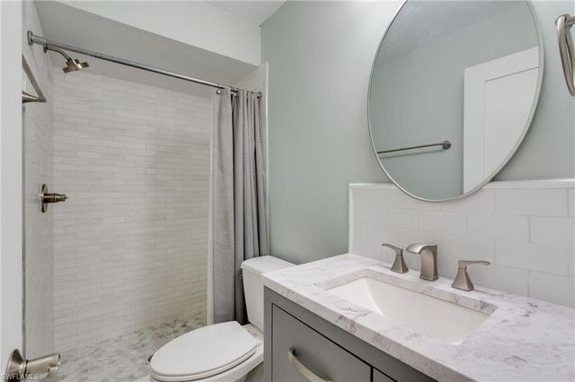 4100 Lakewood BLVD F30, Naples, FL 34112