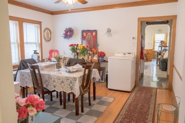 2418 Oak Park Avenue, Berwyn, IL 60402