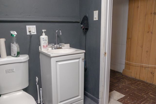 2418 Oak Park Avenue, Berwyn, IL 60402