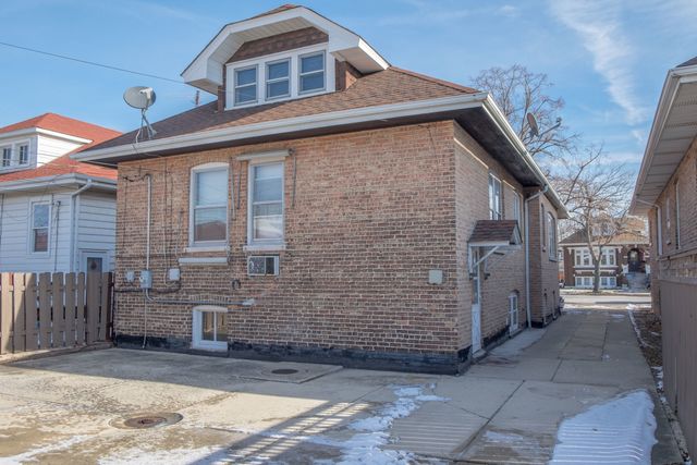 2418 Oak Park Avenue, Berwyn, IL 60402