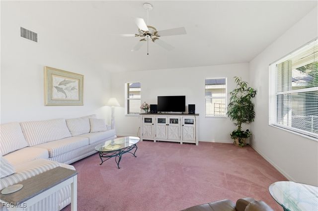 5245 SW 19th PL, Cape Coral, FL 33914