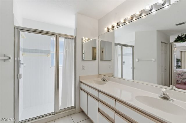 5245 SW 19th PL, Cape Coral, FL 33914