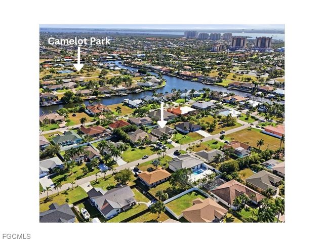 5245 SW 19th PL, Cape Coral, FL 33914