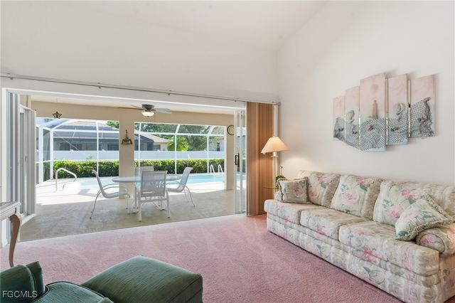 5245 SW 19th PL, Cape Coral, FL 33914