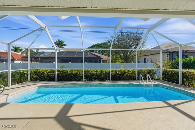 5245 SW 19th PL, Cape Coral, FL 33914