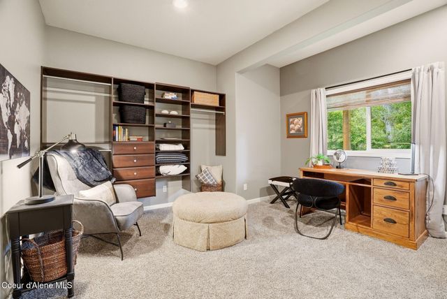 3827 E BELLERIVE LN, Spokane, WA 99223