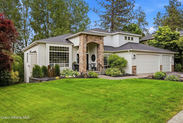 3827 E BELLERIVE LN, Spokane, WA 99223