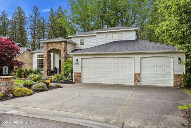 3827 E BELLERIVE LN, Spokane, WA 99223
