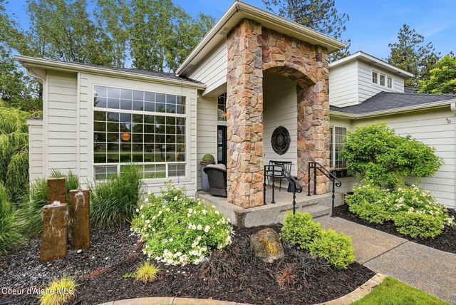 3827 E BELLERIVE LN, Spokane, WA 99223