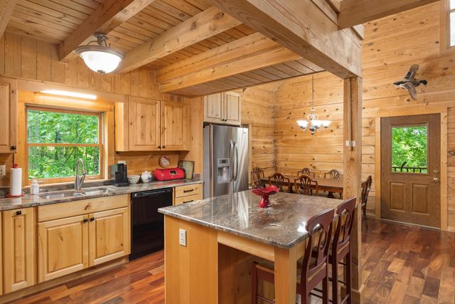 6435 Davis Hill Road, Harrison, TN 37341