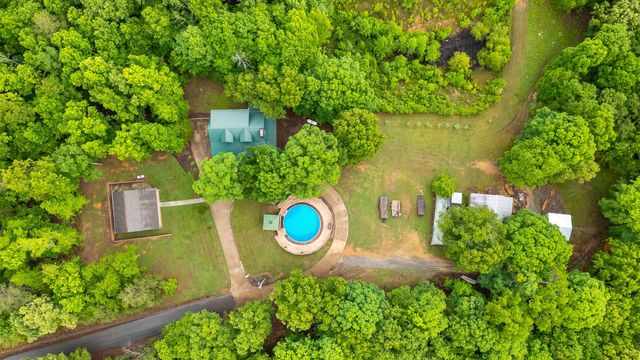 6435 Davis Hill Road, Harrison, TN 37341