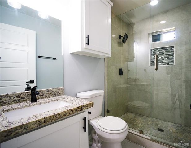 504 San Antonio Circle, Alamo, TX 78516