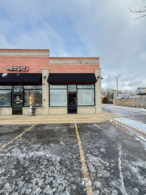 611 Milwaukee Avenue, Glenview, IL 60025 — photo 2