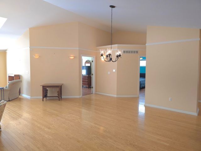 139 Shorewood Drive, Michigan City, IN 46360