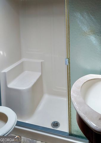 16 Dutchman Way, Cleveland, GA 30528