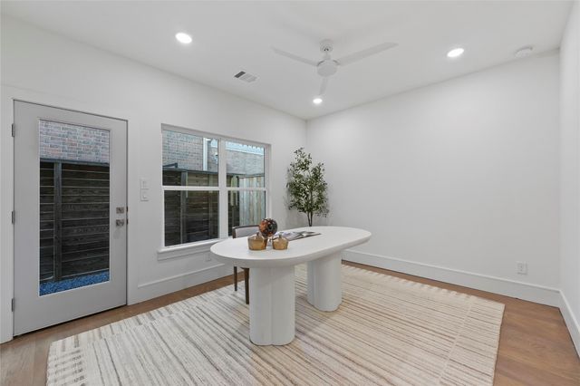 5407 Dickson, Houston, TX 77007