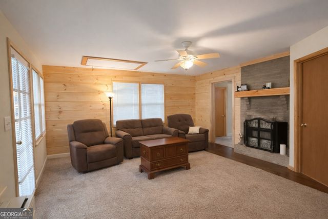 38 Yogi Bear Boulevard, Cleveland, GA 30528