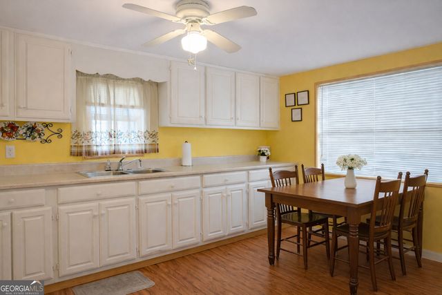 38 Yogi Bear Boulevard, Cleveland, GA 30528