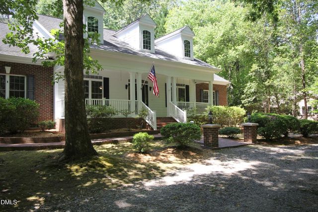 1102 Falling Stream, Sanford, NC 27332