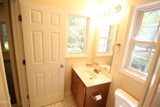 1102 Falling Stream, Sanford, NC 27332