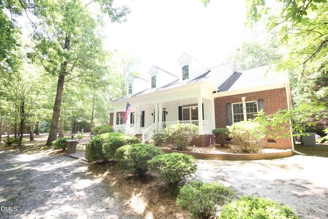 1102 Falling Stream, Sanford, NC 27332