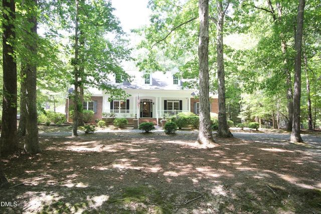1102 Falling Stream, Sanford, NC 27332