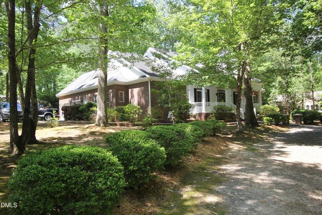 1102 Falling Stream, Sanford, NC 27332