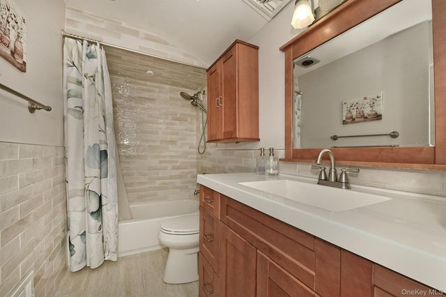 44 Corsa Street, Dix Hills, NY 11746