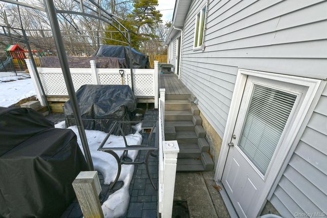 44 Corsa Street, Dix Hills, NY 11746