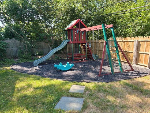 44 Corsa Street, Dix Hills, NY 11746