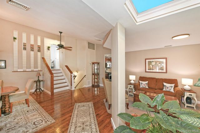 44 Corsa Street, Dix Hills, NY 11746