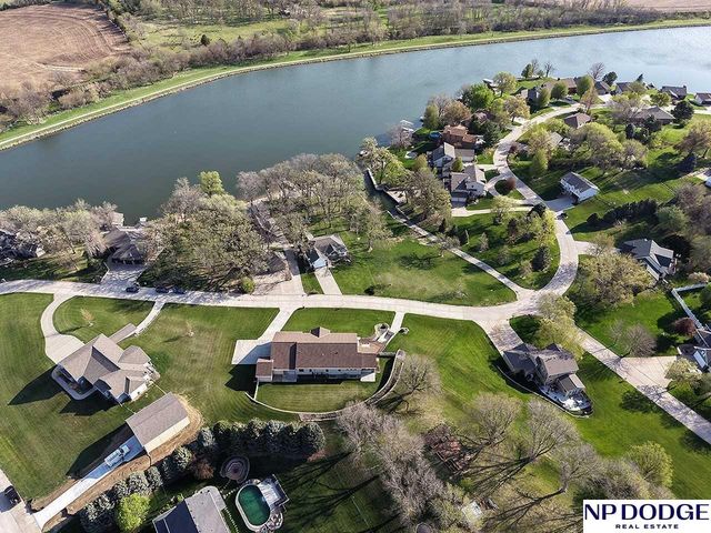 14605 Fir Circle, Plattsmouth, NE 68048