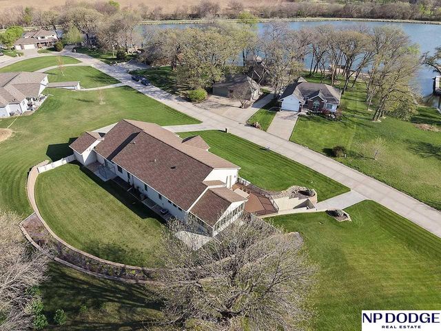 14605 Fir Circle, Plattsmouth, NE 68048