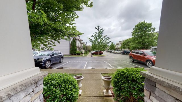 553 Rosedale Ave Apt 140, Nashville, TN 37211