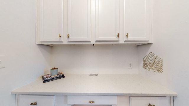 553 Rosedale Ave Apt 140, Nashville, TN 37211