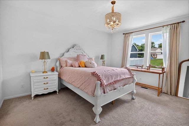 517 Buss Road, Cottage Grove, WI 53527
