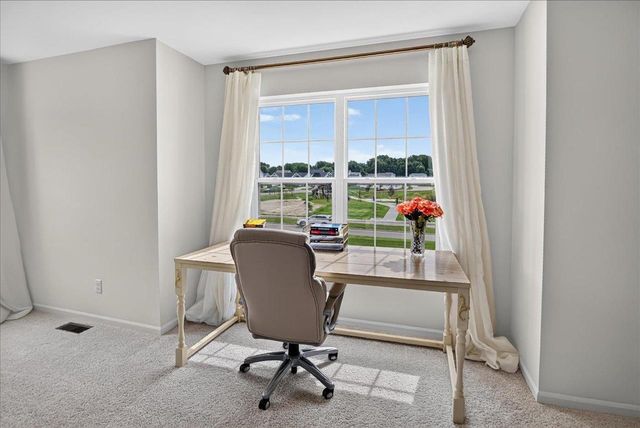 517 Buss Road, Cottage Grove, WI 53527