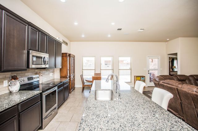 7103 94th Street, Lubbock, TX 79424