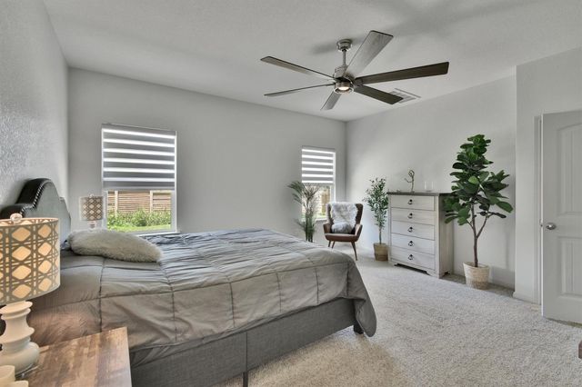 324 Shiner LN, Georgetown, TX 78626