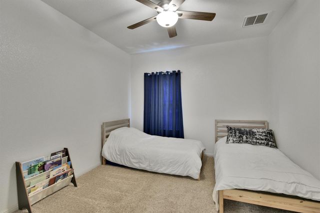 324 Shiner LN, Georgetown, TX 78626