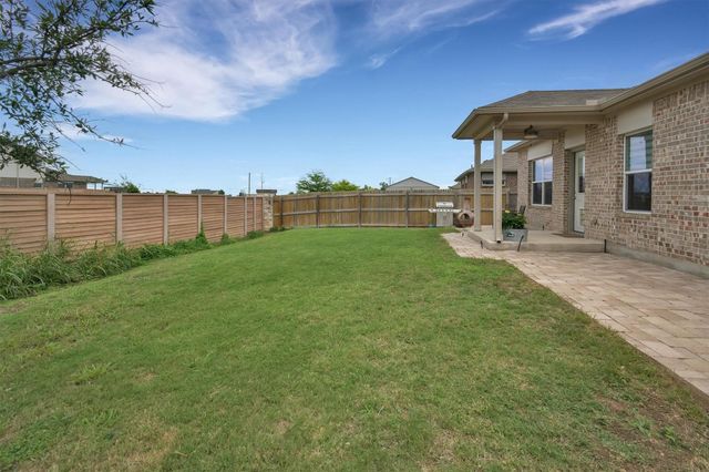 324 Shiner LN, Georgetown, TX 78626