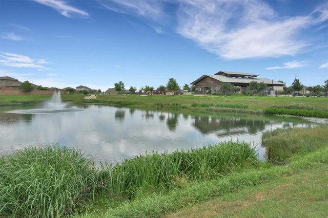 324 Shiner LN, Georgetown, TX 78626
