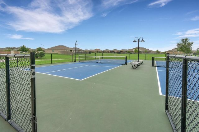 324 Shiner LN, Georgetown, TX 78626