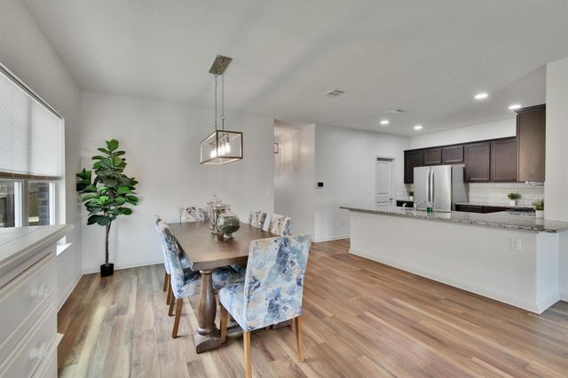 324 Shiner LN, Georgetown, TX 78626