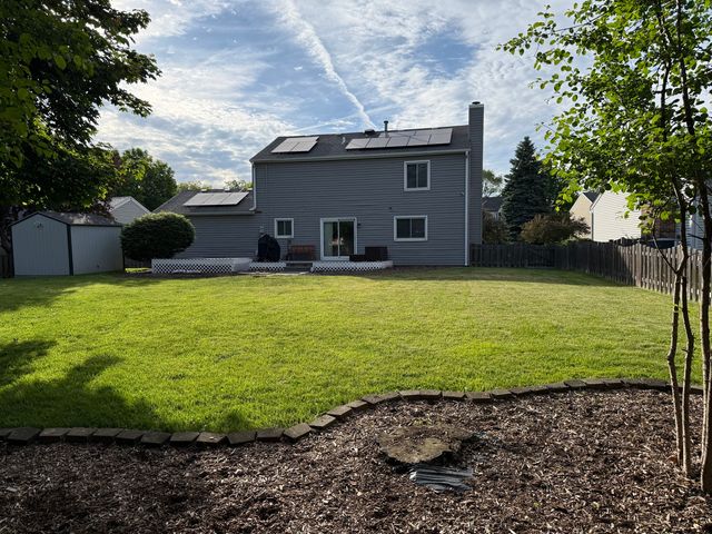 2013 Liberty Lane, Gurnee, IL 60031