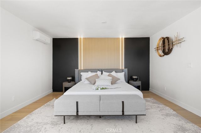 12284 Circula Panorama, Santa Ana, CA 92705