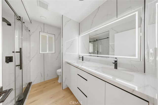 12284 Circula Panorama, Santa Ana, CA 92705