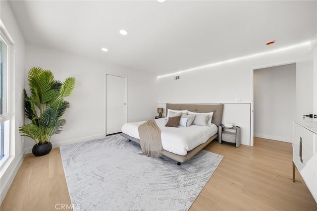 12284 Circula Panorama, Santa Ana, CA 92705