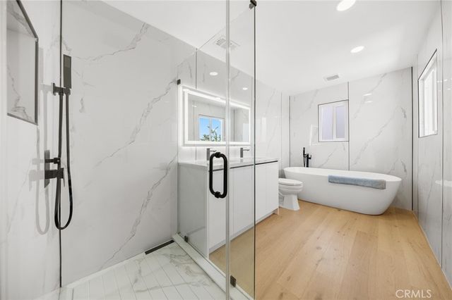 12284 Circula Panorama, Santa Ana, CA 92705