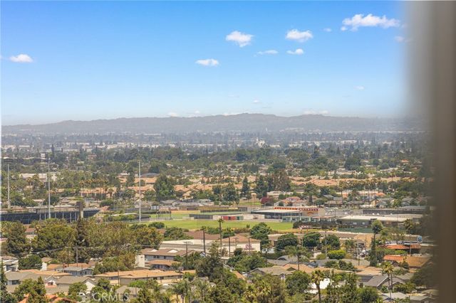12284 Circula Panorama, Santa Ana, CA 92705